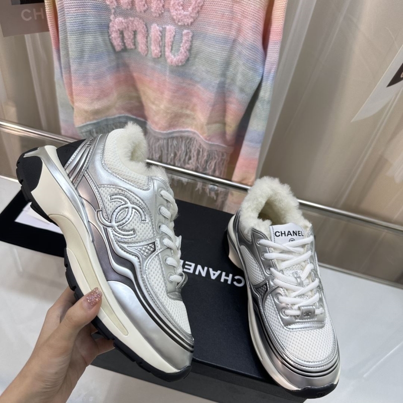 Ch**el sport shoes